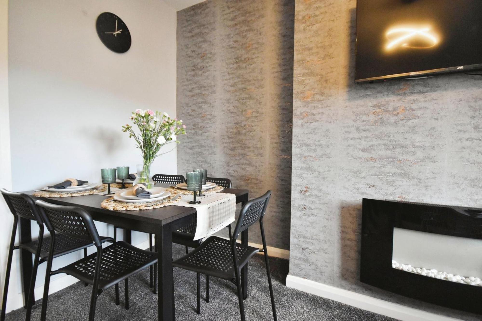 Glasgow Modern Style Home , Separate Entrance Dış mekan fotoğraf